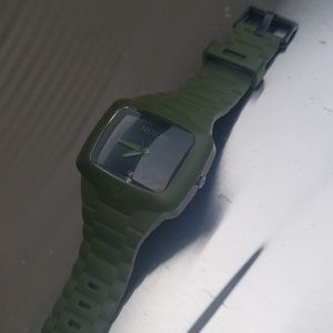 Nixon watch